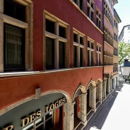Spacious And Cozy In Vieux Ail Lyon