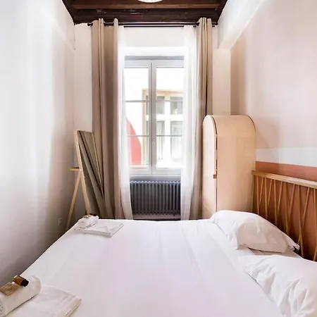 Apartment Spacious And Cozy In Vieux Ail *